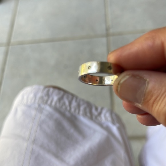 Polished Sterling Silver Ring with 8 Solitaire Diamonds - Picture 3 of 3